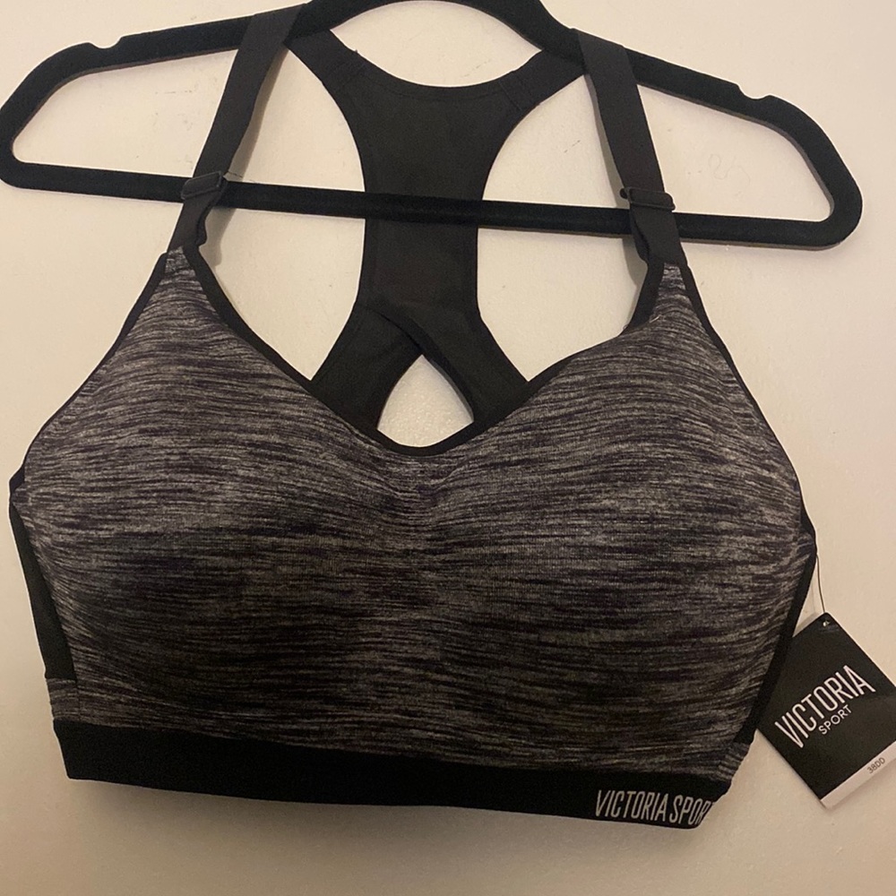 Victoria’s Secret Victoria Sport Sports Bra 38DD NWT